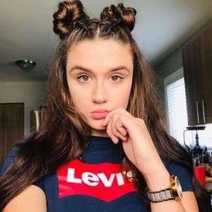 Meet your Posher, Aliyah